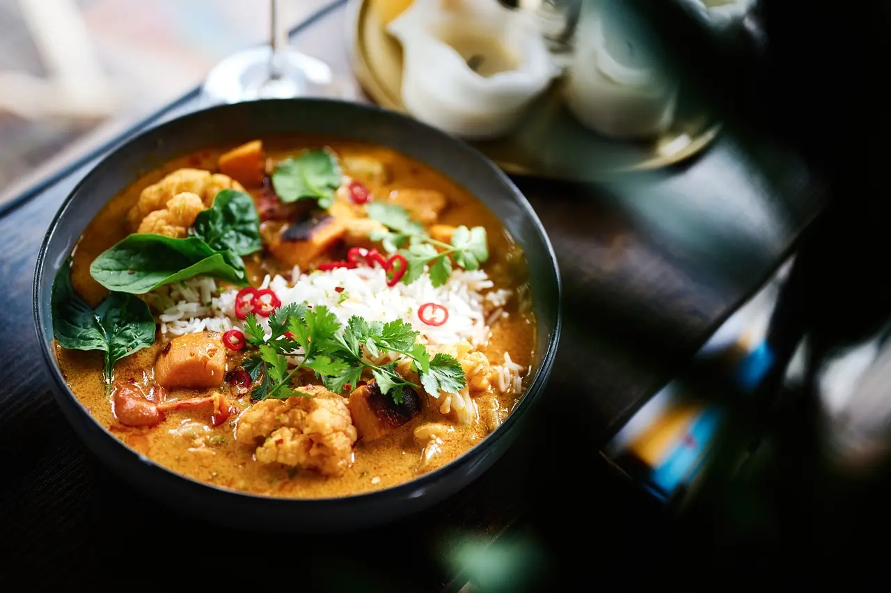 Ein leckeres, frisches, veganes Curry von das heini ist einfach unschlagbar!